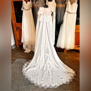 Elegant White Bridal Skirt with Lace Train